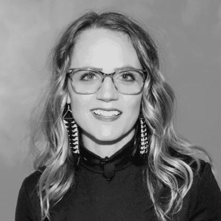 portrait of amanda schneider